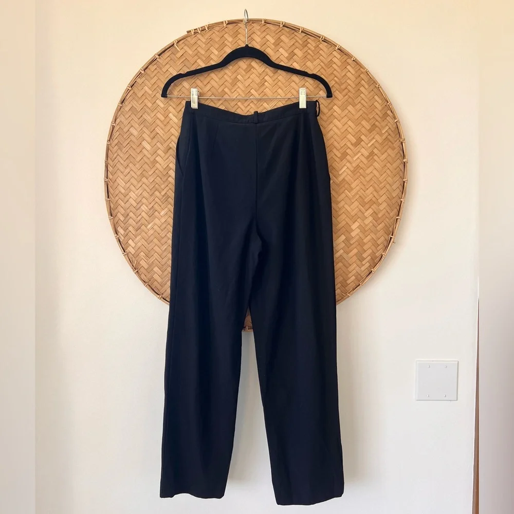 CHANEL CLASSIC VINTAGE WOMEN’S BLACK 100% WOOL TROUSER‎ PANT W/ SILK LINING EUC